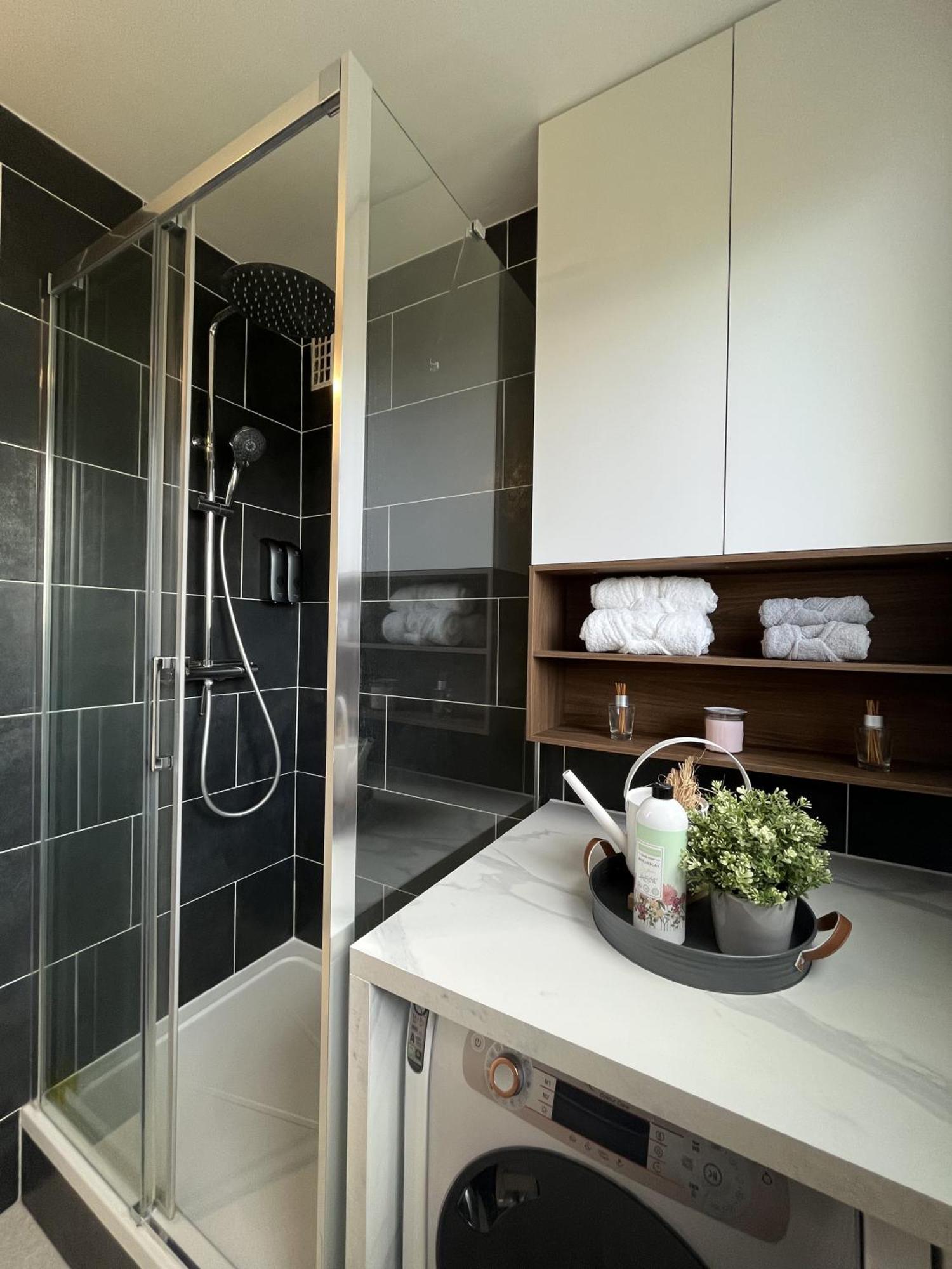 Entire 60M2 Apartment - Close To Paris - Parking - Kitchen - 2Min Rerb - Olympic'24 Бур-ла-Рен Экстерьер фото