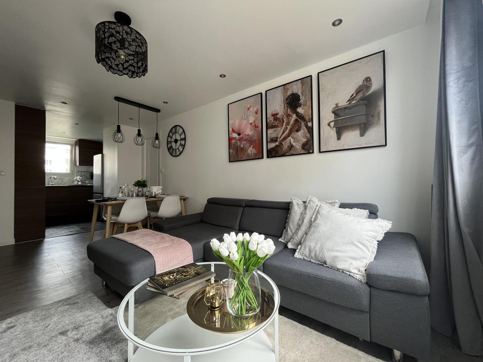 Entire 60M2 Apartment - Close To Paris - Parking - Kitchen - 2Min Rerb - Olympic'24 Бур-ла-Рен Экстерьер фото