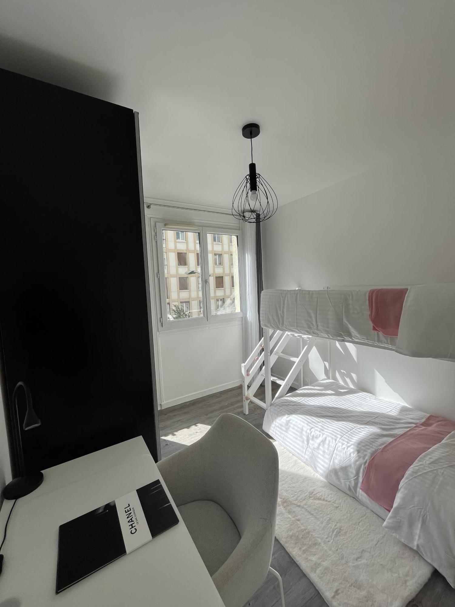 Entire 60M2 Apartment - Close To Paris - Parking - Kitchen - 2Min Rerb - Olympic'24 Бур-ла-Рен Экстерьер фото